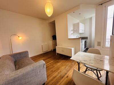 Location appartement 2 pièces Paris 18e