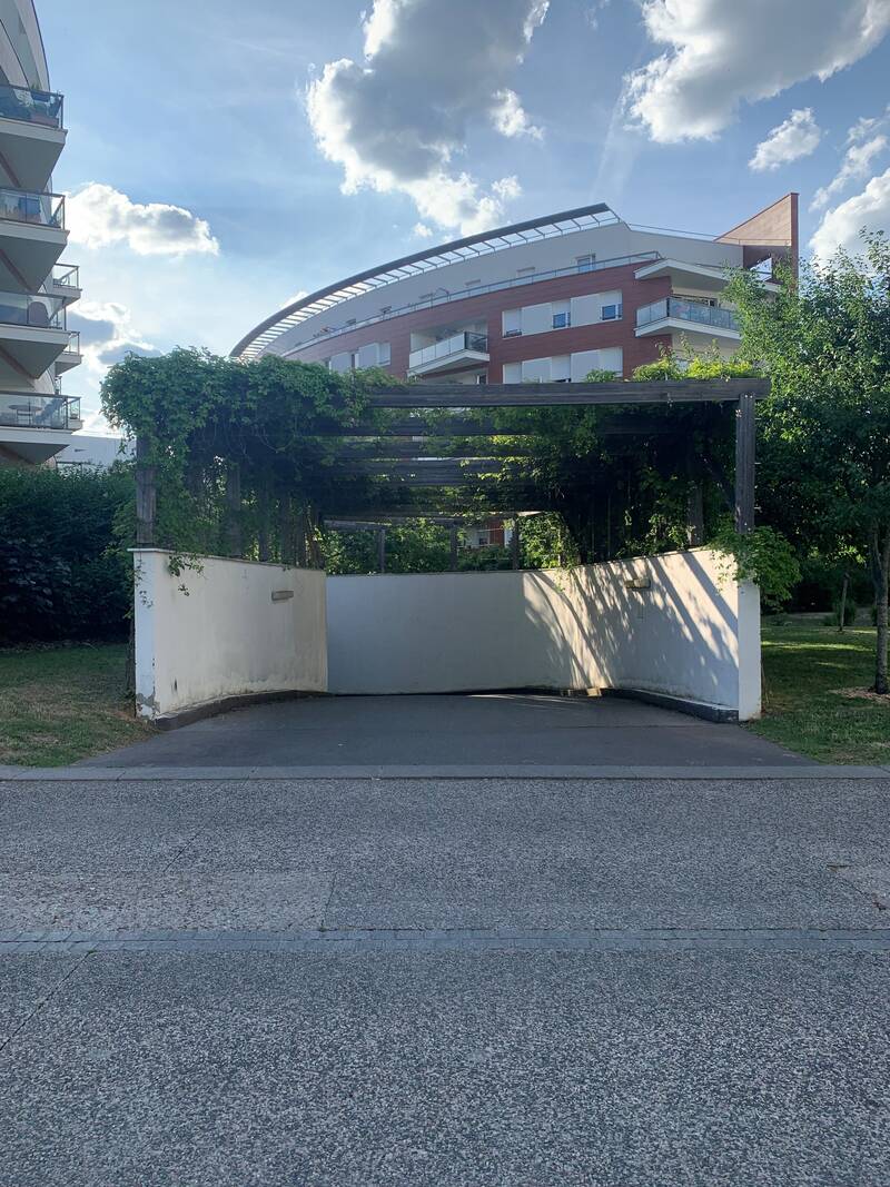 Issy-Les-Moulineaux (92130)
