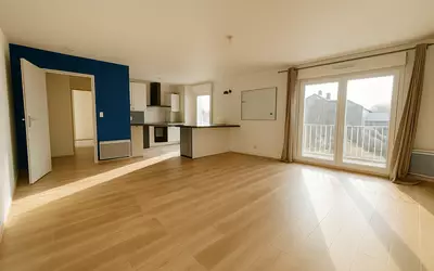 Nantes (44000)