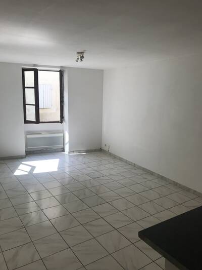 Location appartement 2 pièces Courthézon (84350)