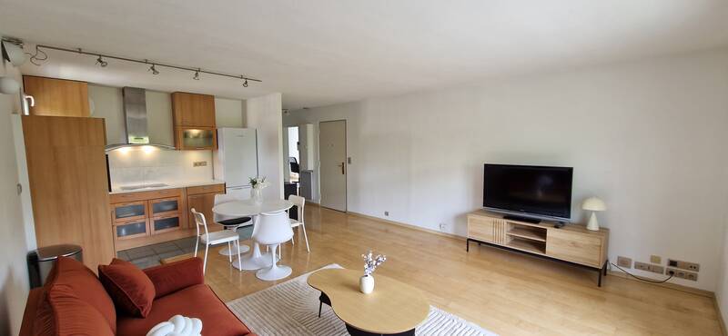 Puteaux (92800)