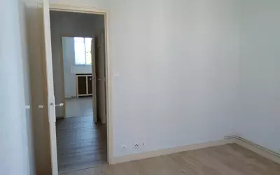 Houdan (78550)