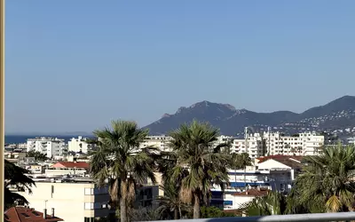 Cannes (06150)