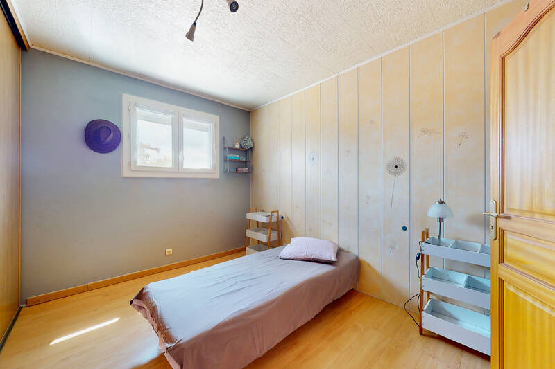 Familiale Avec Deux Logements Indépendants