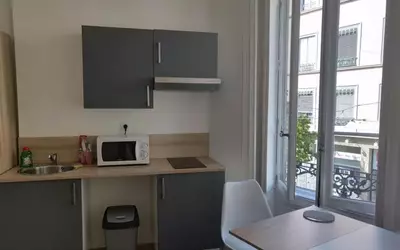 Lyon 9E (69009)