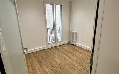 Paris 8E