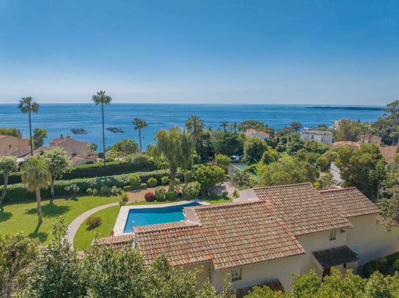 Cannes (06150)
