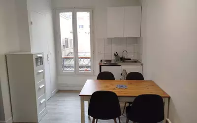 Paris 11E