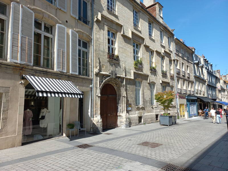 Caen (14000)