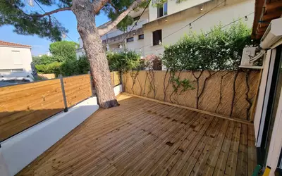 Nîmes (30000)