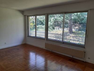 Location appartement studio Châtenay-Malabry (92290)