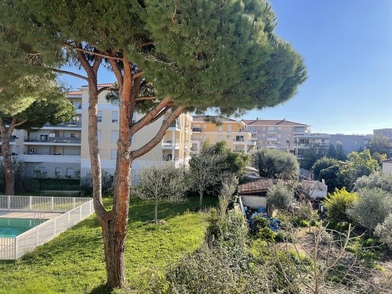 Antibes (06600)