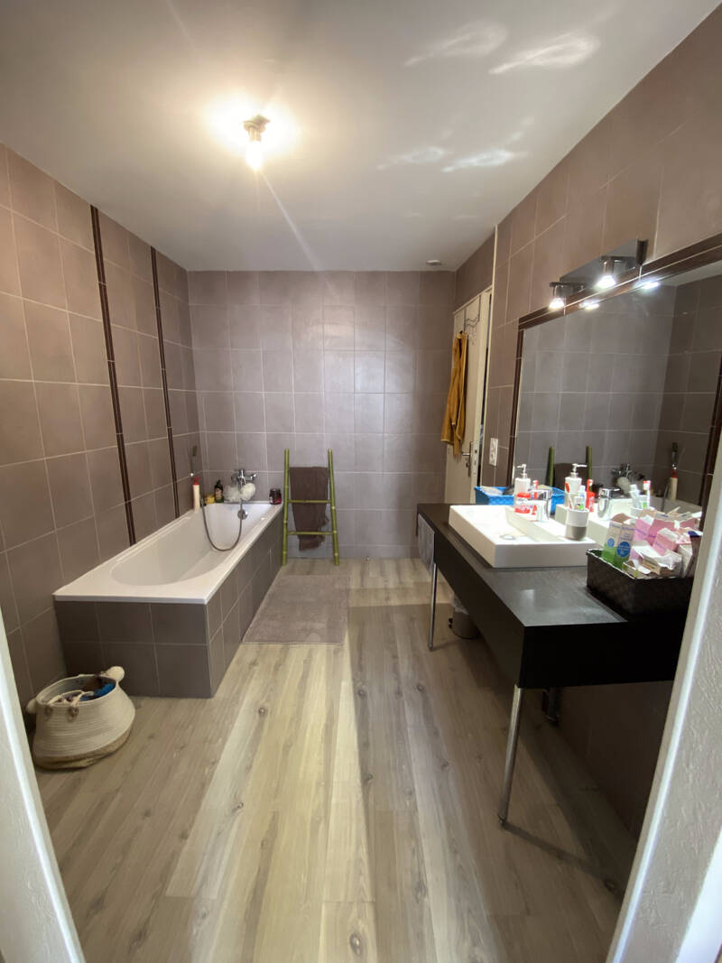 Riom (63200)
