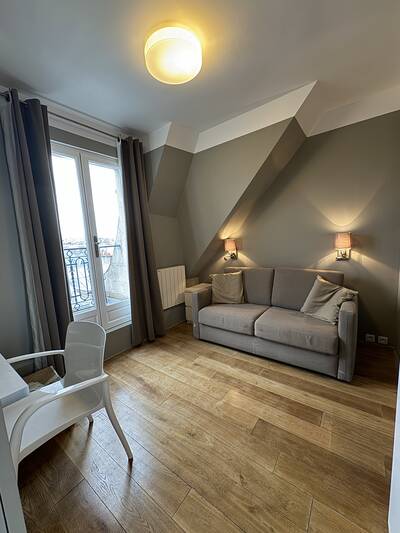 Location appartement studio Paris 17e