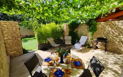 L'isle-Sur-La-Sorgue (84800)