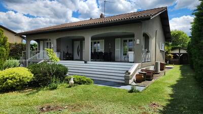 Vente maison 8 pièces Chavanoz (38230)
