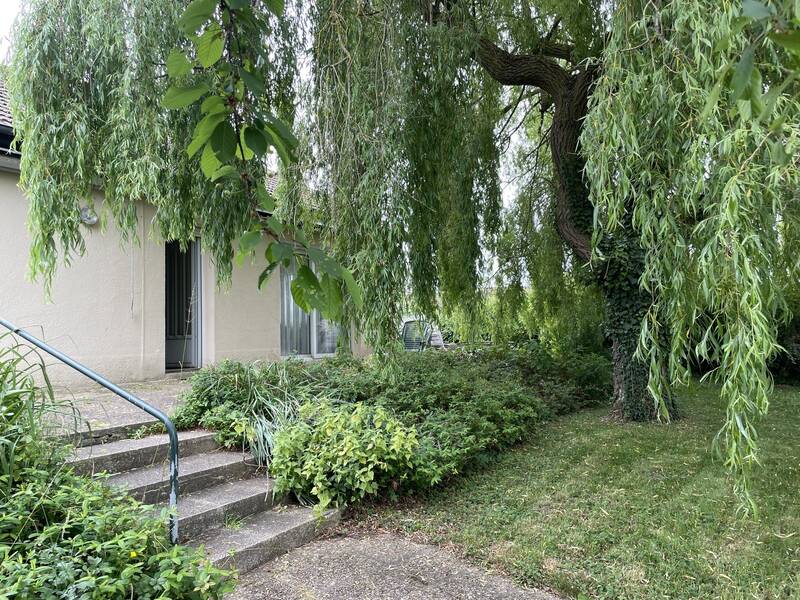 Noyers (27720)
