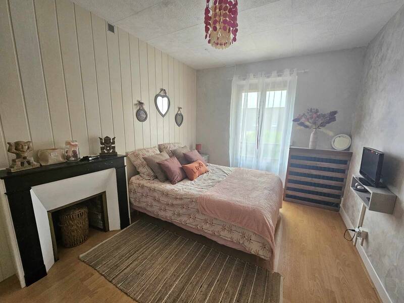 + Appartement 2 Pieces Champagne-Sur-Oise (95660)