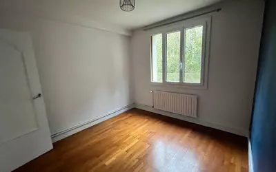 Nantes (44000)