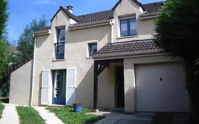 Champs-Sur-Marne (77420)