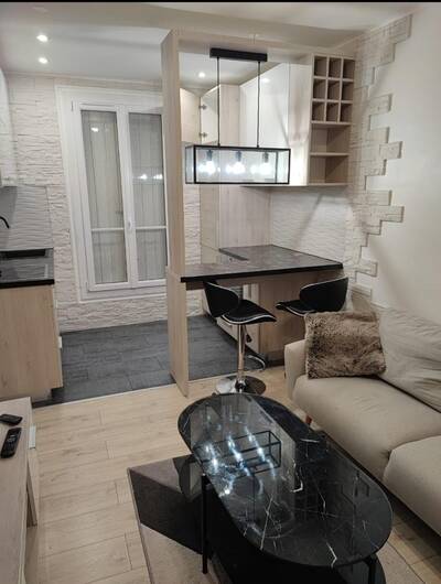 Location appartement 2 pièces Paris 10e