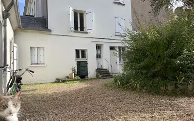 Tours (37000)