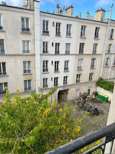 Location appartement studio Paris 20e