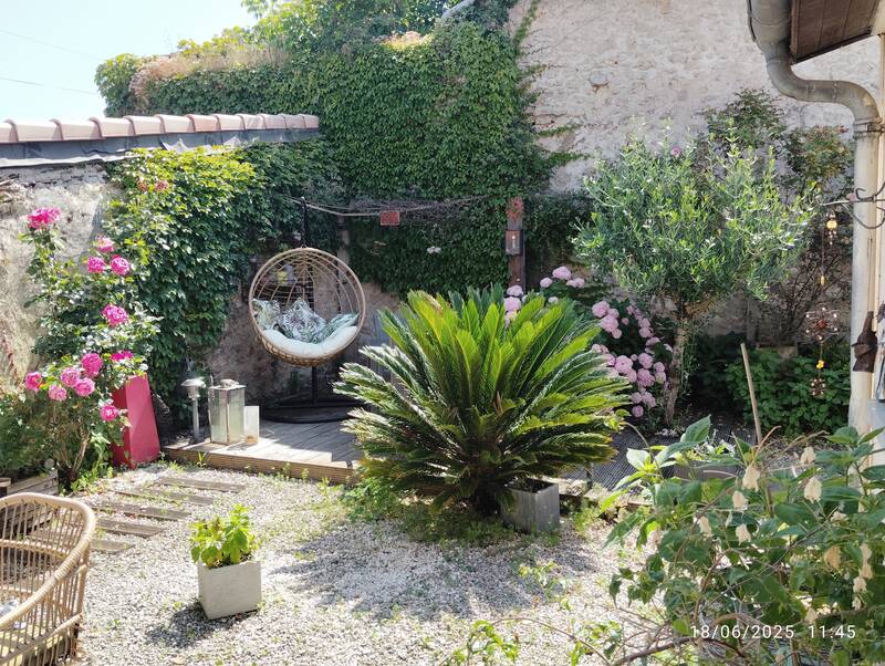 Pujols-Sur-Ciron (33210)