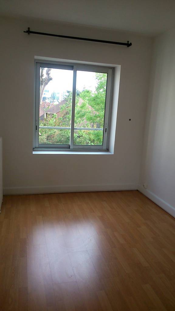 Fresnes (94260)