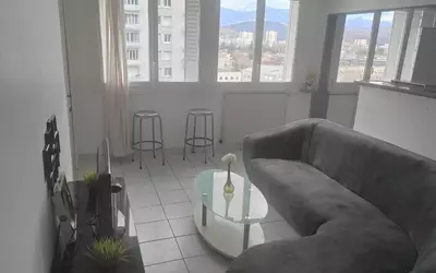 Grenoble (38000)