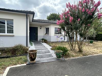 Vente maison 5 pièces Ambarès-et-Lagrave (33440)