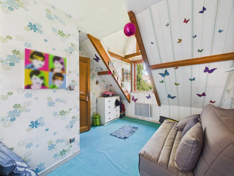 Chelles (77500)