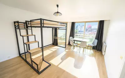 Valenciennes (59300)