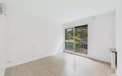 Garches (92380)