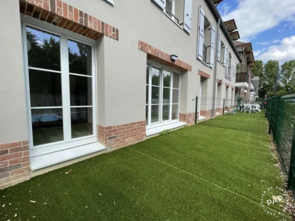Vente studio 43 m² Bussy-Saint-Georges (77600) - 43 m² - 235.000
