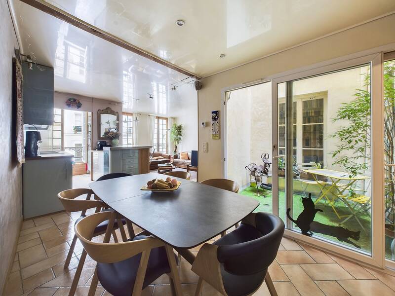 Duplex Lumineux En Plein Coeur Du Marais