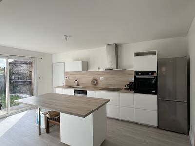 Location maison 6 pièces Saint-Laurent-de-Neste (65150)