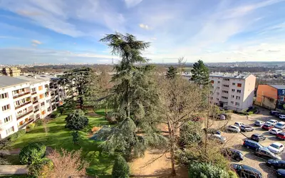 Suresnes (92150)