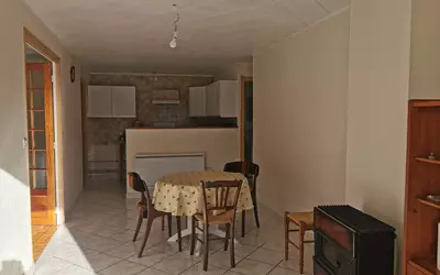 Local_commercial Felletin 216m² · 216 m² · 100 000 €