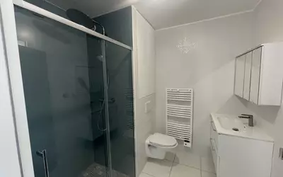 Montreuil (93100)
