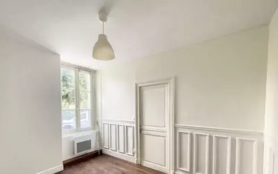 Melun (77000)