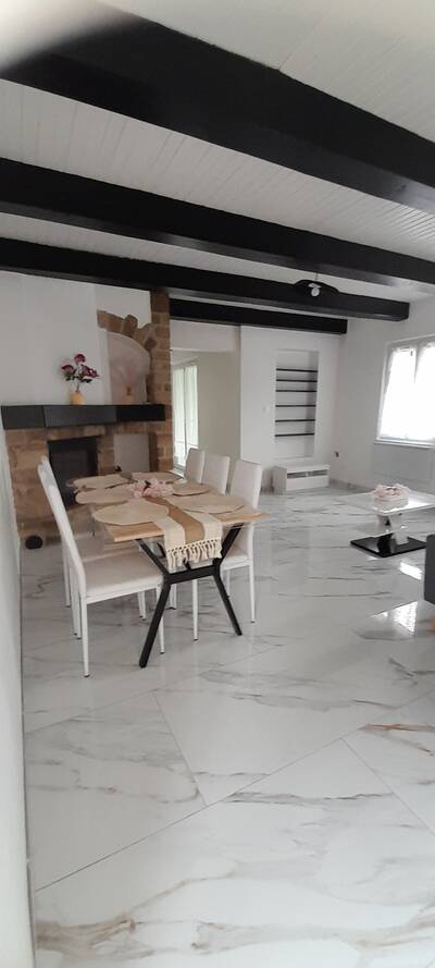 Vente appartement 5 pièces Saint-Paul-le-Jeune (07460)