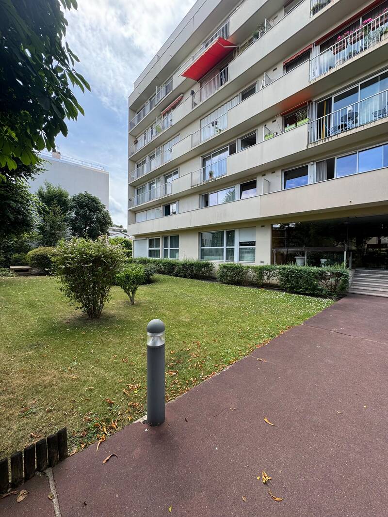 Courbevoie (92400)