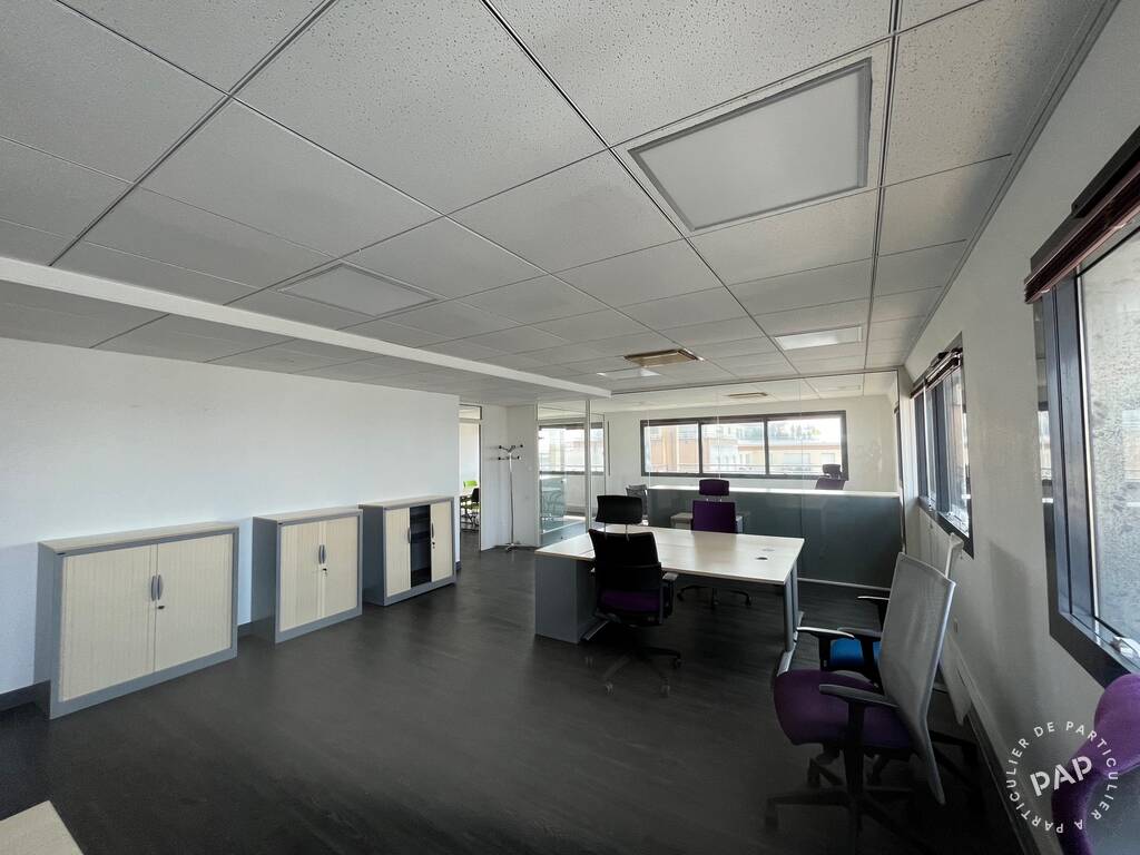 Location Bureaux et locaux professionnels 90&nbsp;m²