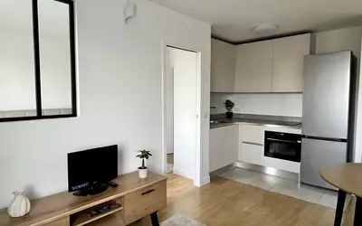 Issy-Les-Moulineaux (92130)
