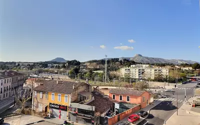 Aubagne (13400)