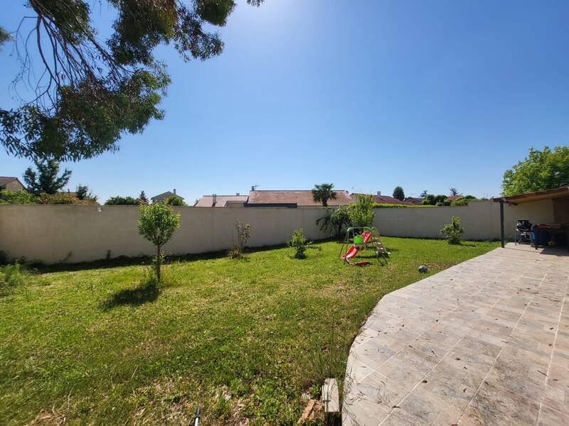 Meyzieu (69330)