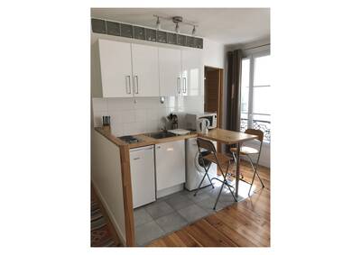 Location appartement studio Paris 7e