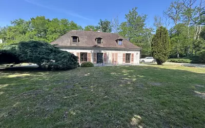 Noisy-Sur-École (77123)