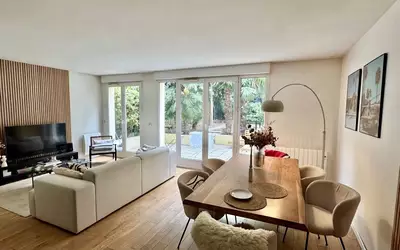 Suresnes (92150)